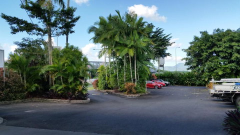 Cairns Gateway Resort - Tourism Caloundra 2