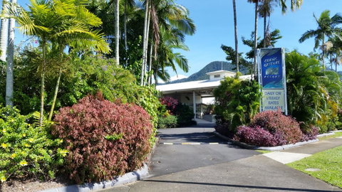 Cairns Gateway Resort - Tourism Caloundra 1