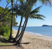 Cairns Northern Beaches Holiday Retreat - Tourism Caloundra
