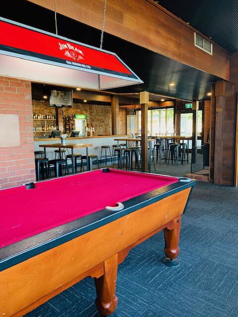 Caledonian Hotel Motel - Tourism Caloundra 2