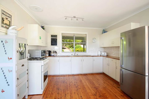Camellia Cottage - Tourism Caloundra 2