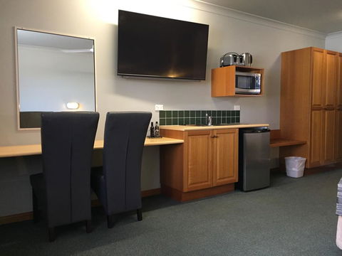 Cannon Park Motel - Tourism Caloundra 3