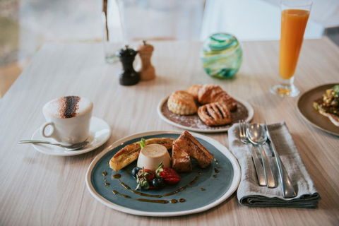 Cape Lodge - Tourism Caloundra 3