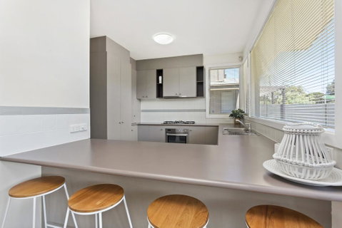 CAPEL'S REST - CAPEL SOUND - Tourism Caloundra 1