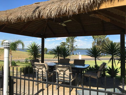 Capricorn Motor Inn - Tourism Caloundra 2