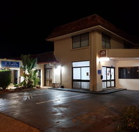 Caravilla Motor Inn - Tourism Caloundra