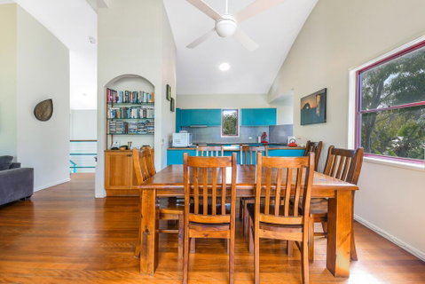 Carramar - 5 Callitris Crescent - Tourism Caloundra 3