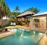 Carrothool 29 - 6 BDRM Canal Home with Pool - Tourism Caloundra