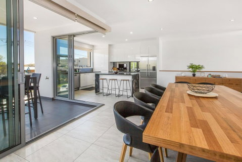 CASABLANCA - DROMANA - Tourism Caloundra 1