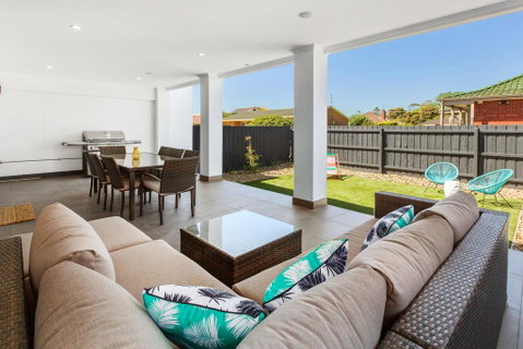 CASABLANCA - DROMANA - Tourism Caloundra 3