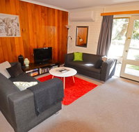 Cedar Holiday Units - Apartment 4 - Tourism Caloundra