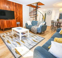 Cedar Holiday Units - Apartment 5 - Tourism Caloundra