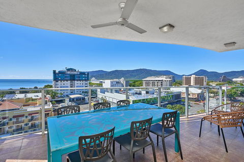 Centrepoint Apartments - Tourism Caloundra 1