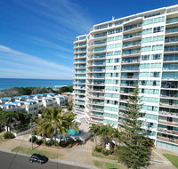 Chateau Royale Beach Resort - Tourism Caloundra