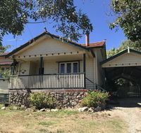 Cherry Blossom Cottage - Beechworth-Getaways - Tourism Caloundra