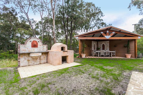 Chianti Cottages - Tourism Caloundra 1
