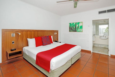 City Centre Accommodation - Tourism Caloundra 0