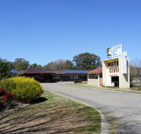 Civic Motor Inn - Tourism Caloundra