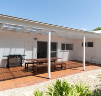 Classic Beach House in Rye - Tourism Caloundra