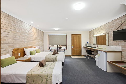 Clifford Gardens Motor Inn - Tourism Caloundra 2