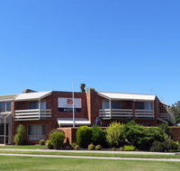 cluBarham Motel - Tourism Caloundra