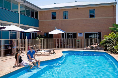Coffs Harbour YHA - Tourism Caloundra 3