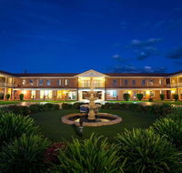 Comfort Inn  Suites King Avenue - Tourism Caloundra