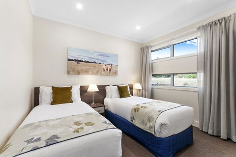 Comfort Inn & Suites Warragul - Tourism Caloundra 1