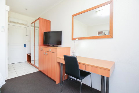 Comfort Inn Deakin Palms - Tourism Caloundra 1