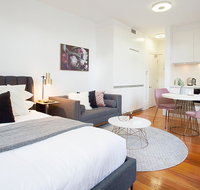 Comfortable Renovated Studio Close To City