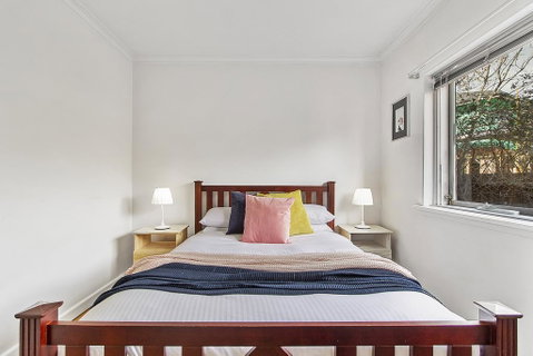 Comfy One-bedroom Unit Between City And Airport - Tourism Caloundra 3