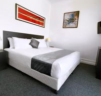 Commercial Hotel Hay - Tourism Caloundra