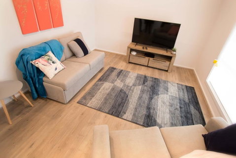 Contemporary Esprit With River Reserve Access - Tourism Caloundra 2