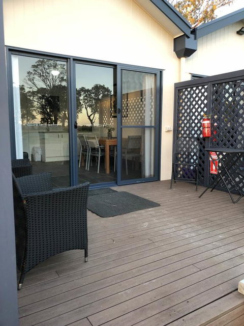 Coonawarra Cabins Unit C - Tourism Caloundra 3