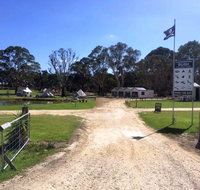 Coonawarra Cabins Unit D - Tourism Caloundra