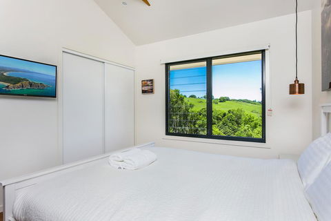Coorabell Cottages - Tourism Caloundra 0