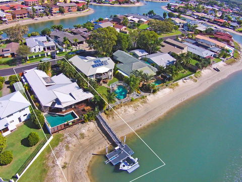 Coorumbong 16 - 5 BDRM Canal Home With Pool - Tourism Caloundra 0