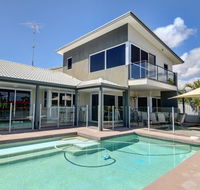 Coorumbong 36 - 6 BDRM Canal Home With Pool - Tourism Caloundra