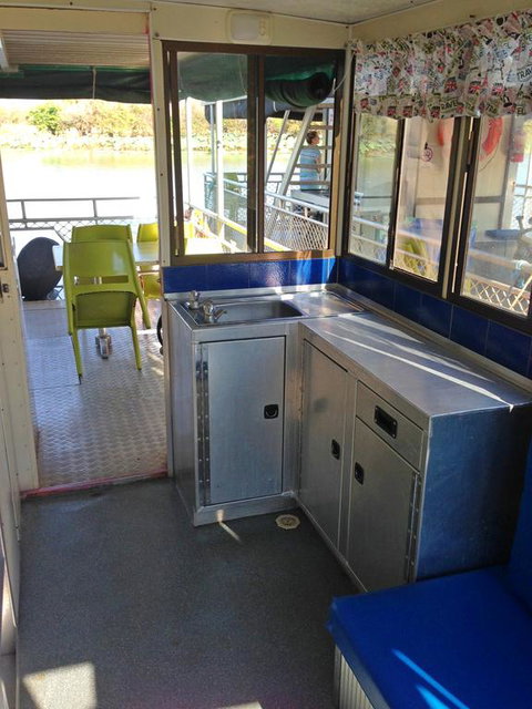 Corroboree Houseboats - Tourism Caloundra 3