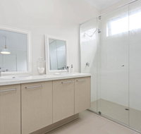 CORYMBIA - MOUNT MARTHA - Tourism Caloundra