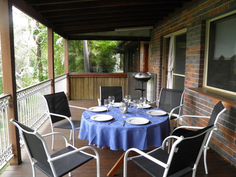 Coucals Cottage - Tourism Caloundra 1