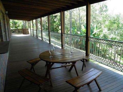 Coucals Cottage - Tourism Caloundra 0