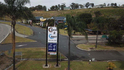 Country 2 Coast Motor Inn Coffs Harbour - Tourism Caloundra 0
