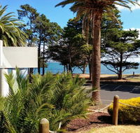 Cowes Partner Retreat - Beachfront - Tourism Caloundra