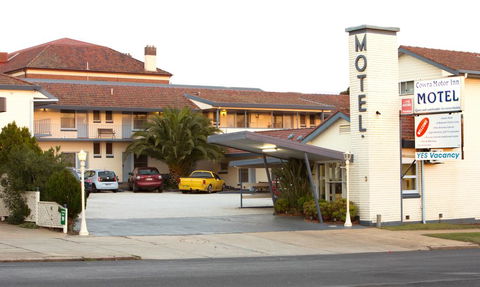 Cowra Motor Inn - Tourism Caloundra 0