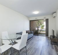Cozy  Perfect Location next to Perth Zoo - Tourism Caloundra