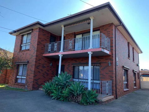 Cozy Ensuite Master Bedroom In Bentleigh East - Tourism Caloundra 0
