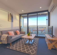 Cozy Melbourne Star 2 Bedroom Apartment Docklands - Tourism Caloundra