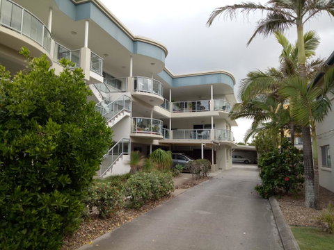 Cranbourne Court Unit 7 - Tourism Caloundra 0