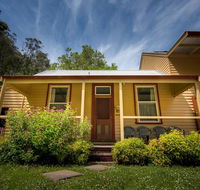 Creek Cottage - Tourism Caloundra